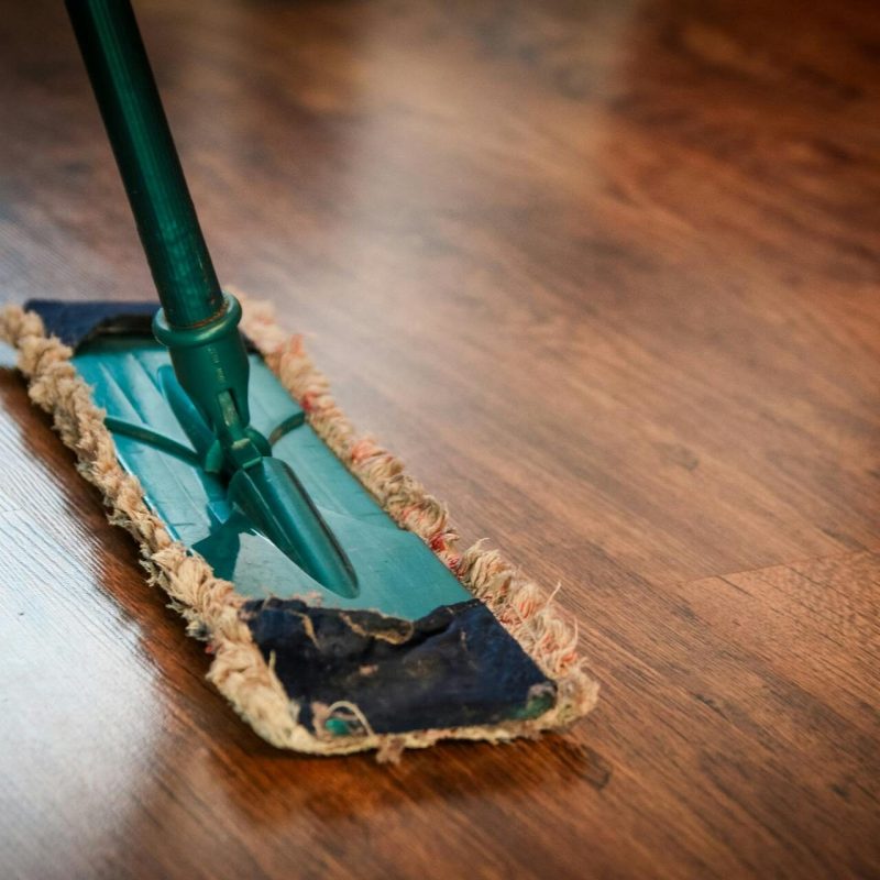 Mop-e1763132450576